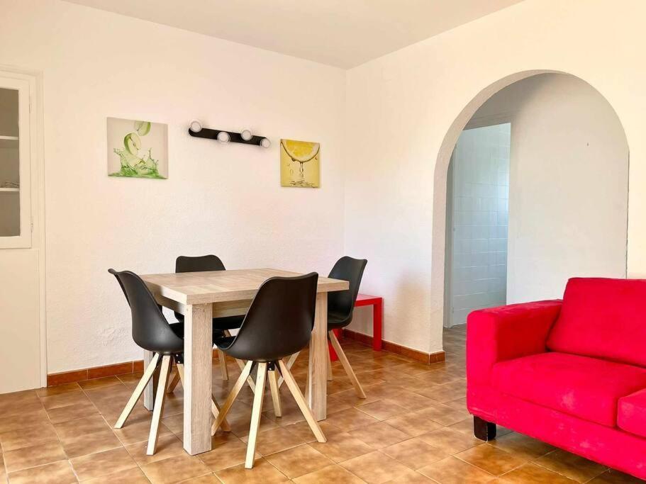 Apartamento Apartamento A Primera Linea En Rosas